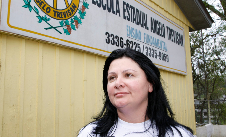 Escola Estadual Angelo Trevisan, Eliane Hubert Leonard. 04-10-13. Foto: Hedeson Alves