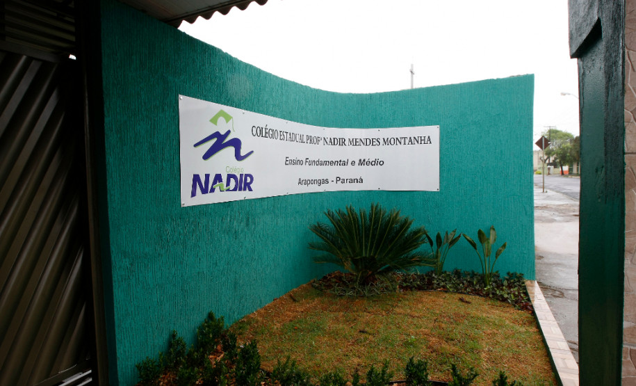 Arapongas, Colégio Estadual Nadir Montanha que recebeu reformas como a construção de três novas salas de aula. 24-09-13.