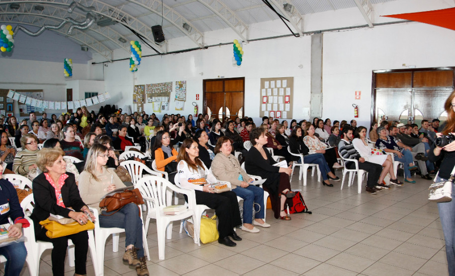 Caravana da poesia em Londrina. 08-10-13.