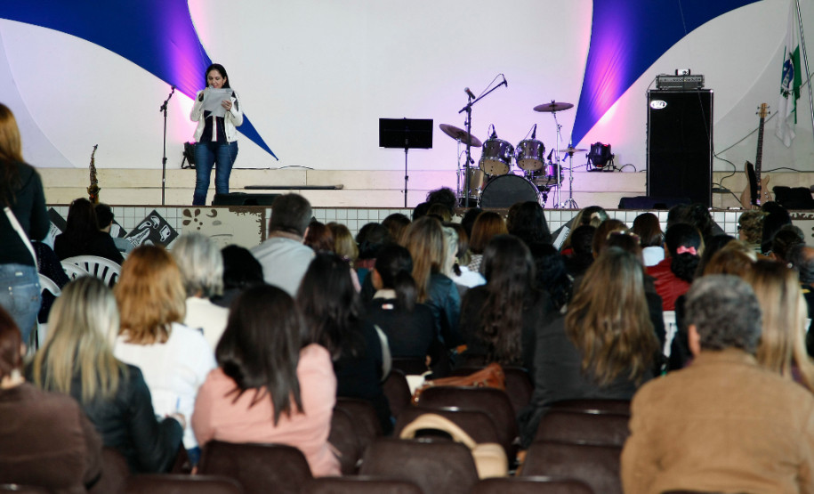 Caravana da poesia em Londrina. 08-10-13.