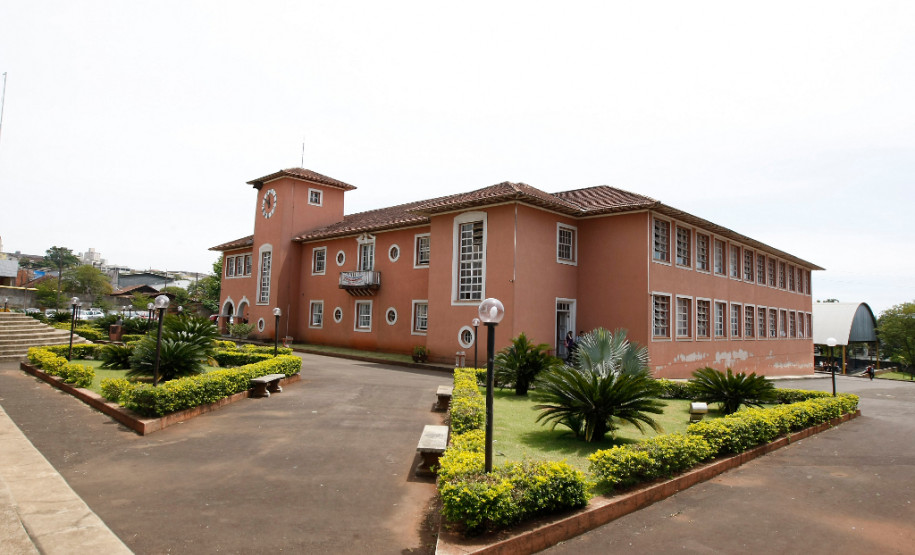 Colegio Estadual Marcelino Champagnat . 10-10-13.