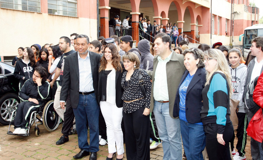 Caravana da Poesia em Ponta Grossa, no Centro Estadual de Educação Profissional. 18-10-13.