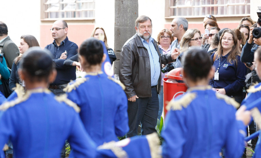 Caravana da Poesia em Ponta Grossa, no Centro Estadual de Educação Profissional. 18-10-13.