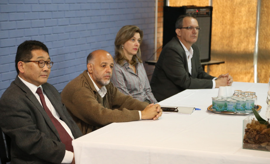 Curso de Fiscalização de Obras Públicas de Edificações tem duração de dois dias e conta com a participação de 160 profissionais.<br />
<br />
Veja mais fotos em: <a href=" http://www.flickr.com/photos/flavioarns/sets/72157636872255154/" target="_blank"> http://www.flickr.com/photos/flavioarns/</a>