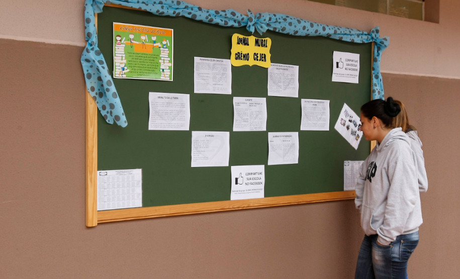 Cidade de Ponta Grossa, Colégio Estadual José Elias da Rocha. 31-10-13.