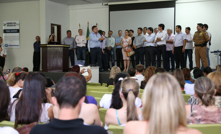 Centro Estadual de Educação Profissional Pedro Boaretto Neto <br />
<br />
Veja mais fotos em: <a href=" http://www.flickr.com/photos/flavioarns/sets/72157637470386133/" target="_blank"> http://www.flickr.com/photos/flavioarns/ </a>