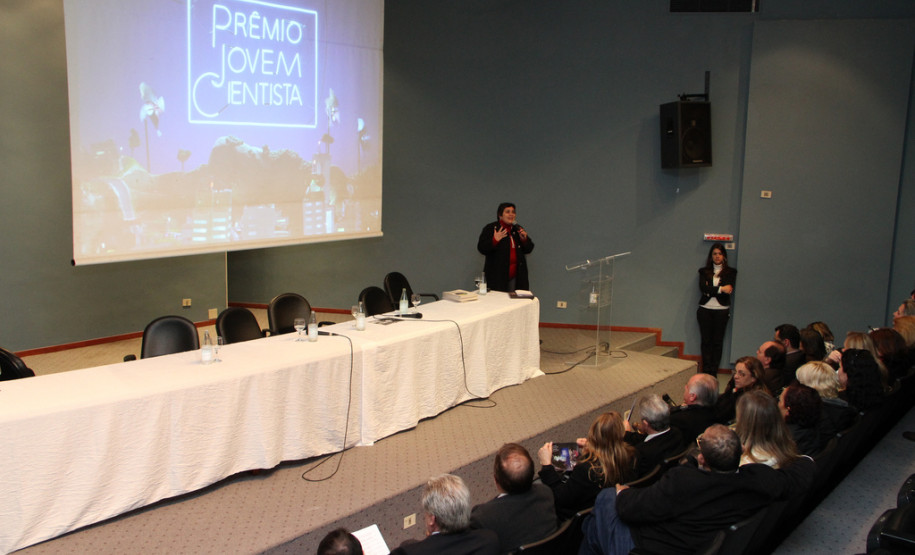 Lançamento do Prêmio Jovem Cientista 2011