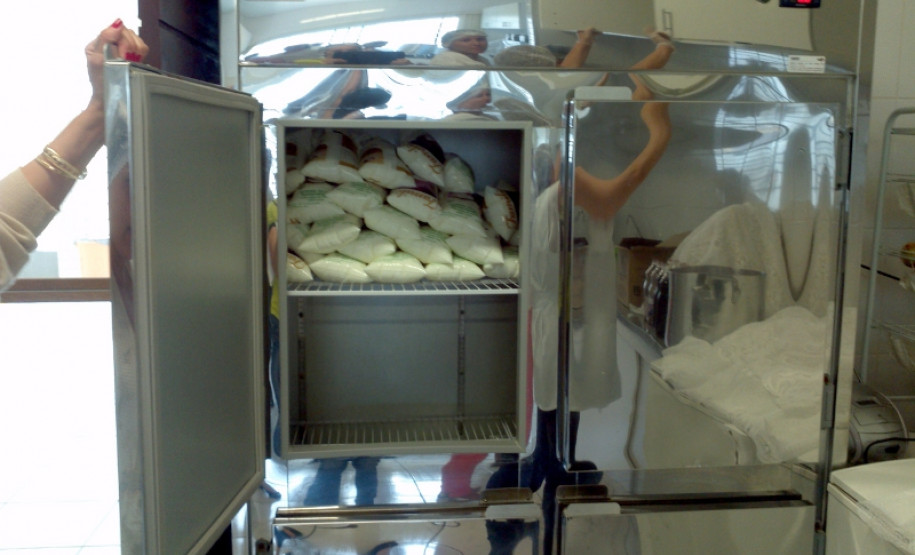 Secretaria da Educação do Mato Grosso veio conhecer o trabalho desenvolvido nas escolas paranaenses, que recebem 30% de alimentos da agricultura familiar.