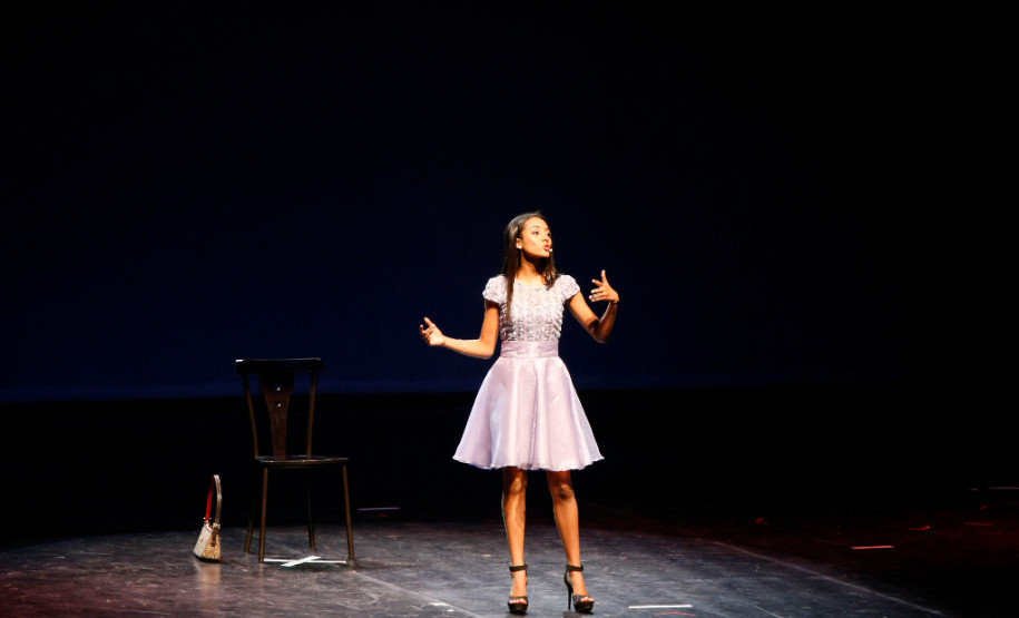 Encerramento da Caravana da Poesia no Teatro Guaíra, com show do Toquinho. 18-11-13.