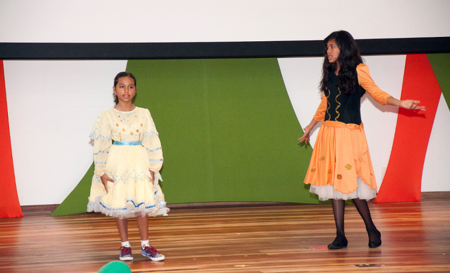 Escola Estadual Nossa Senhora de Salete, em Curitiba, promove a 2ª Mostra em Homenagem à Cultura Afro-brasileira nesta quarta-feira (20).