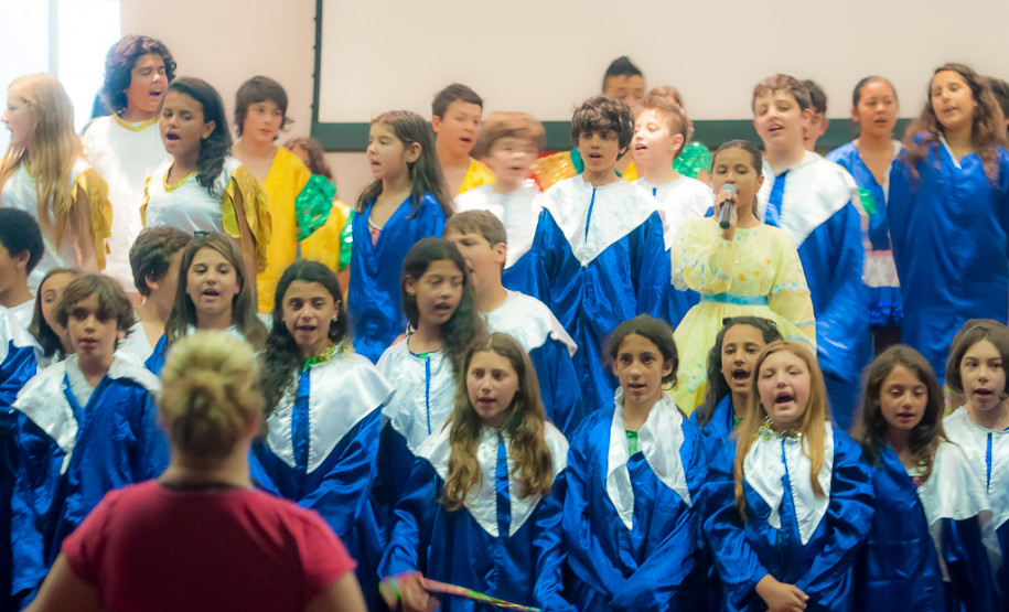 Escola Estadual Nossa Senhora de Salete, em Curitiba, promove a 2ª Mostra em Homenagem à Cultura Afro-brasileira nesta quarta-feira (20).