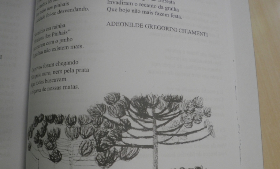 “Aquarela em Versos” estimulou alunos do ensino fundamental a produção de textos e ilustrações envolvendo disciplinas de português e arte.