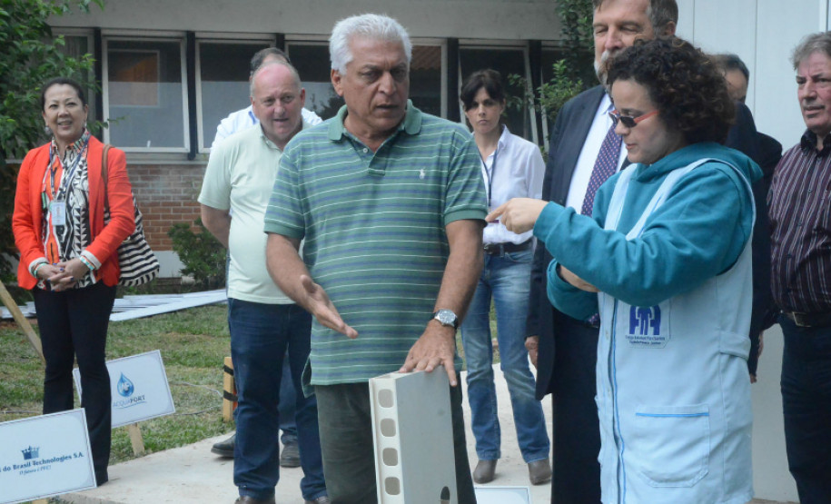 Casa foi construída em parceria entre a Cohapar, Secretaria da Educação e empresas parceiras no projeto, e ficou pronta em apenas quatro dias.