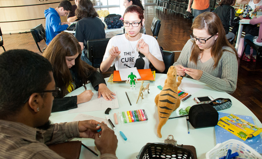 O objetivo do evento foi utilizar a linguagem da animação para o ensino de conteúdos escolares e o tema escolhido foi a sustentabilidade.