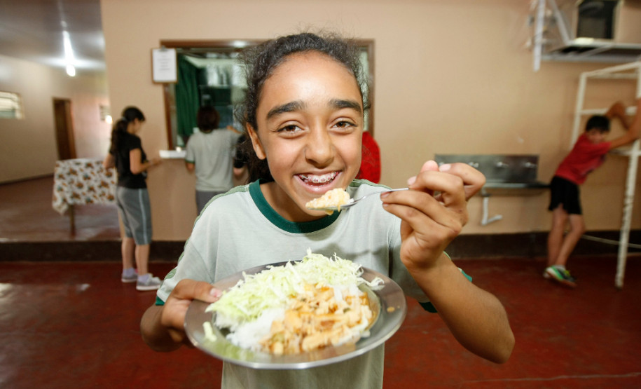 Rio Azul, Colegio Estadual Dr. Chafic Cury. 14-11-13.