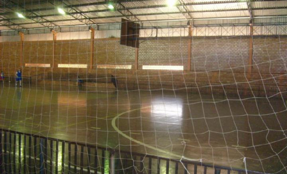 A Secretaria Estadual da Educação fez a licitação, no dia 8 de janeiro, para escolha de quem irá construir o novo prédio da Escola Estadual Pato Bragado.