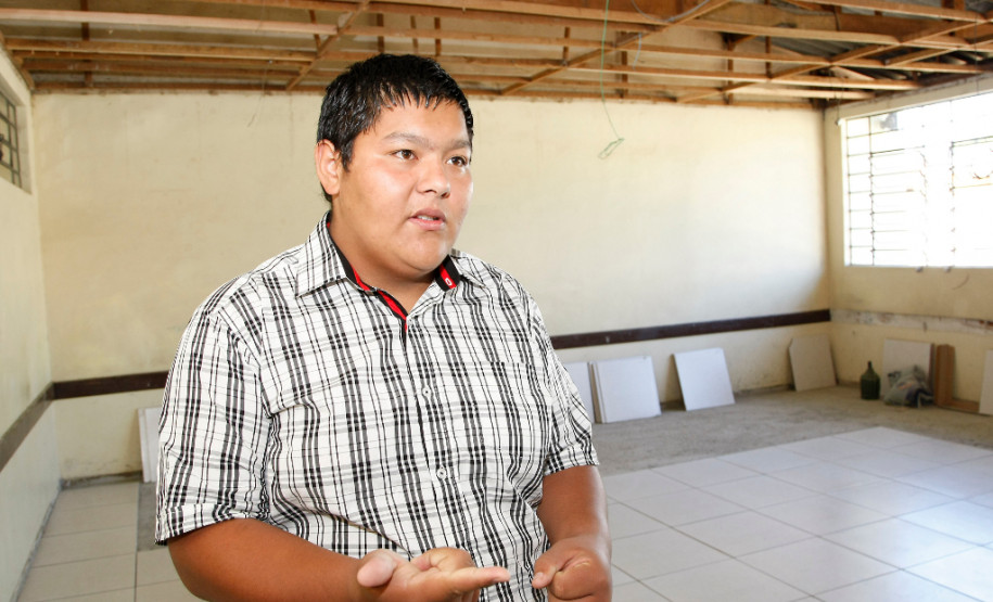 “A mudança mostra o carinho do Governo do Estado com a nossa escola e comunidade, pois o nosso pedido foi atendido. Com essa reforma a escola vai ficar mais agradável para os alunos que já estudam aqui e para os outros que virão”, afirmou Wilson Pires de Freitas, presidente do Grêmio Estudantil.