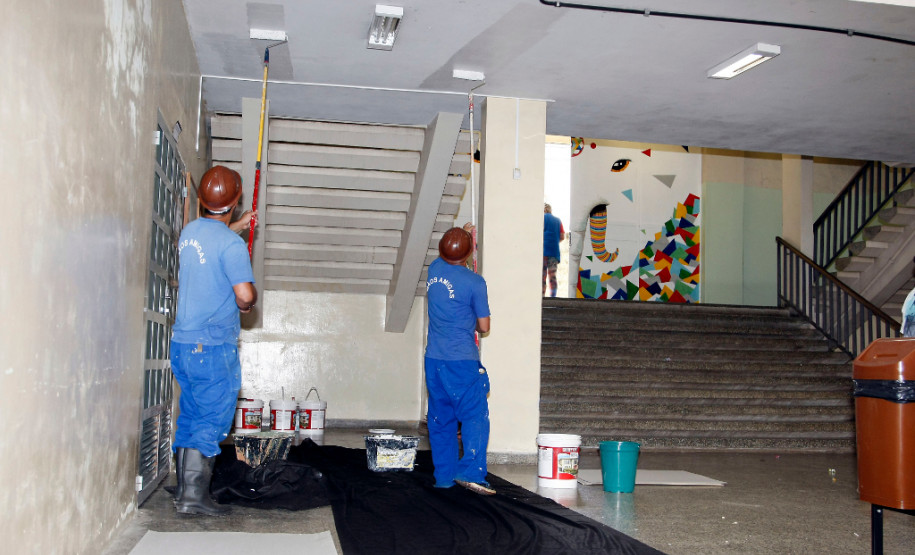 Projeto Mãos Amigas no Colégio Estadual Maria Aguiar Teixeira, em Curitiba. 24-02-14.
