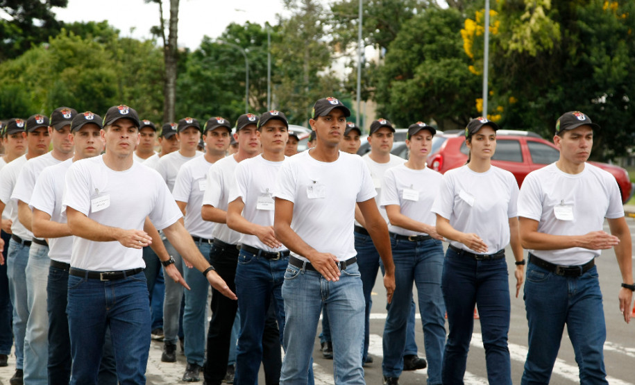 Alunos Soldados da Polícia Militar no curso do BPEC. 24-02-14.