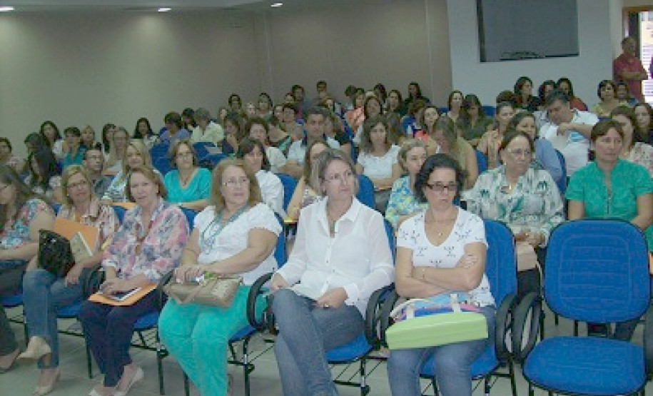 2 mil professores participaram nas últimas três semanas, das atividades da aula inaugural e do seminário integrador.