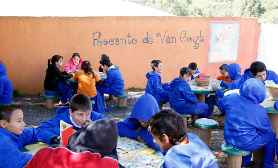 Paraná dobra número de escolas com educação integral em 2014 Colégio Estadual do Campo Nossa Senhora da Conceição. 09-05-13.