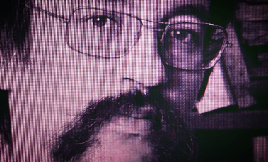 Nesta sexta-feira (14), aconteceu o pré-lançamento da Caravana da Poesia na sede da Secretaria de Estado da Educação, com a participação das filhas do poeta, Áurea e Estrela Leminski. <br />
<br />
Veja mais fotos em: <a href=" http://www.flickr.com/photos/flavioarns/sets/72157642357027204/" target="_blank"> http://www.flickr.com/photos/flavioarns </a>