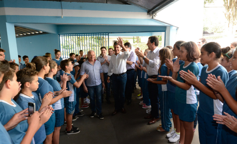 Governador visitou obras do Centro Estadual de Educação Profissional do Sudoeste e do Colégio Estadual Eduardo Virmond Suplicy. 14/03/2014.