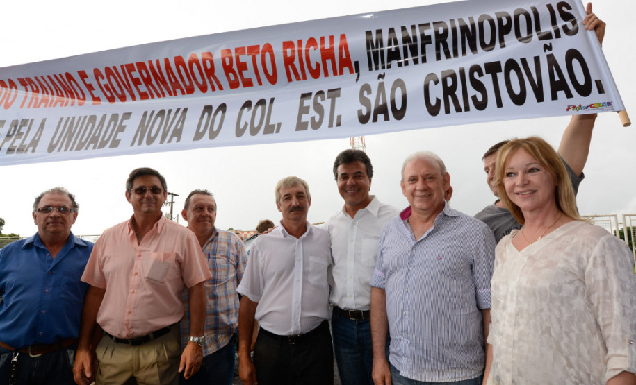 Governador visitou obras do Centro Estadual de Educação Profissional do Sudoeste e do Colégio Estadual Eduardo Virmond Suplicy. 14/03/2014.