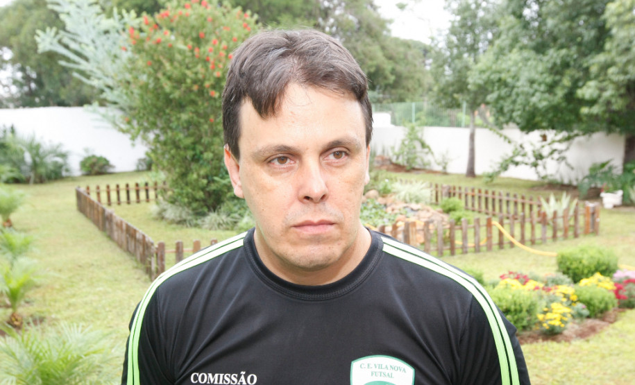 Colégio Estadual Vila Nova em Prudentópolis, na foto o diretor Luiz Romualdo. 14-03-14.