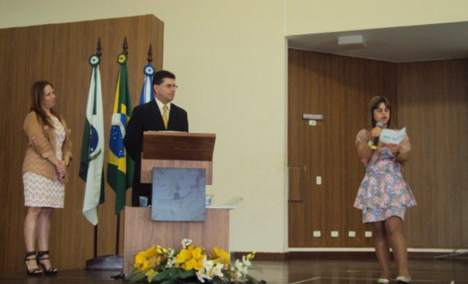 Cianorte sedia encontro sobre inclusão