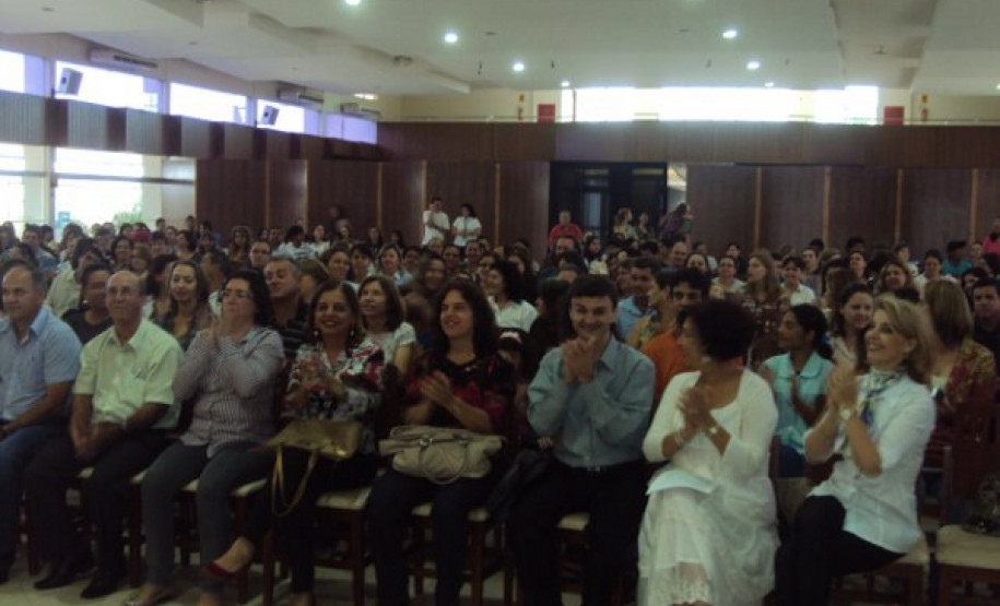 Cianorte sedia encontro sobre inclusão