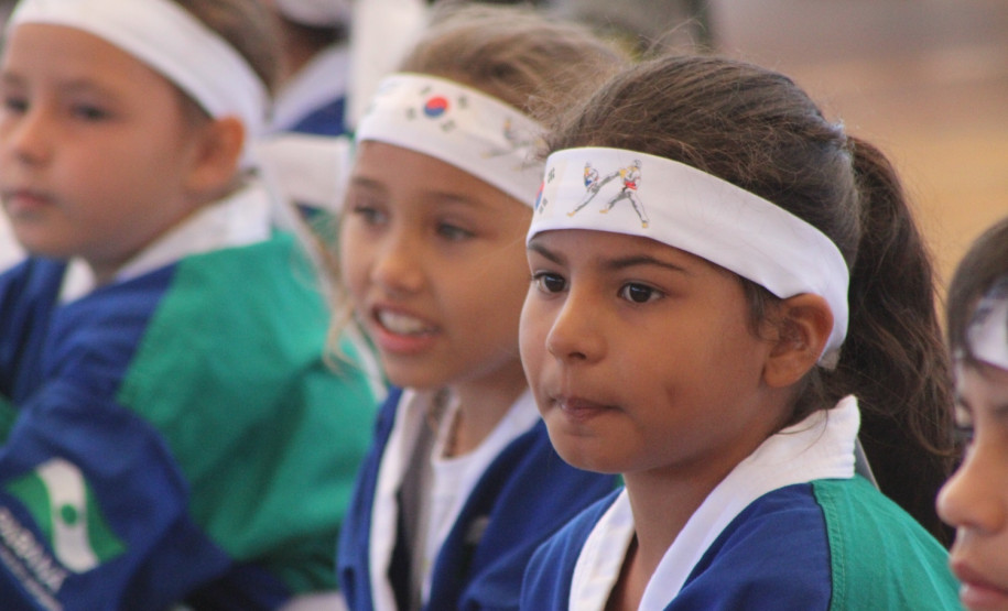 Cerca de 150 crianças já estão frequentando as aulas da arte marcial no contraturno escolar do Colégio Estadual Jardim Interlagos.