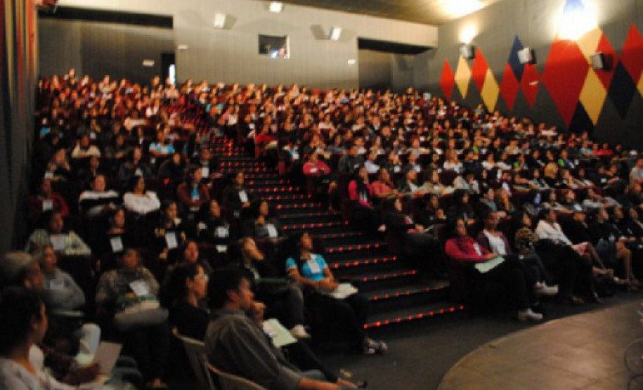 Seminário de formação de docentes acontece em Ivaiporã