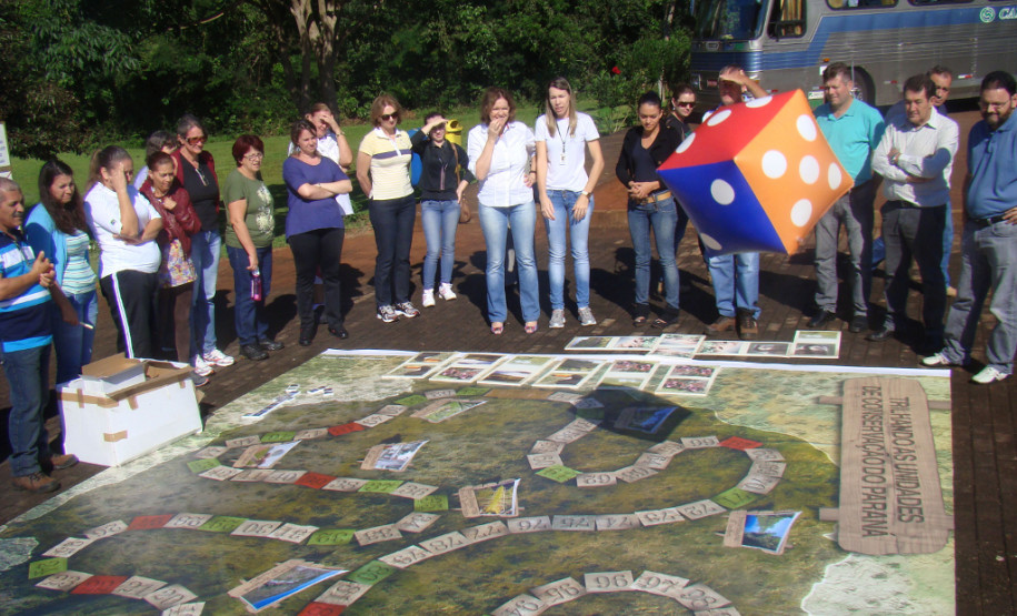 O encontro aconteceu no Parque Estadual São Camilo, em Palotina, e teve como objetivo capacitar mais de 50 professores da rede estadual.