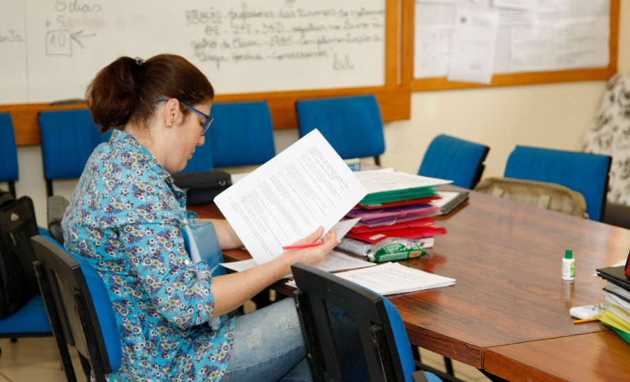Colégio Estadual Rocha Pombo na Cidade de Capanema, na foto a professora Patricia Berticelli. 13-05-14.