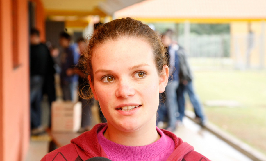 CEEP do Sudoeste do Paraná, aluna Josiele da Silva. 14-05-14.