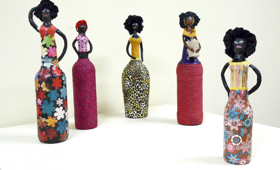 Exposição Quilombolas na Sala do Artista Popular.
Curitiba, 19 de maio de 2014.