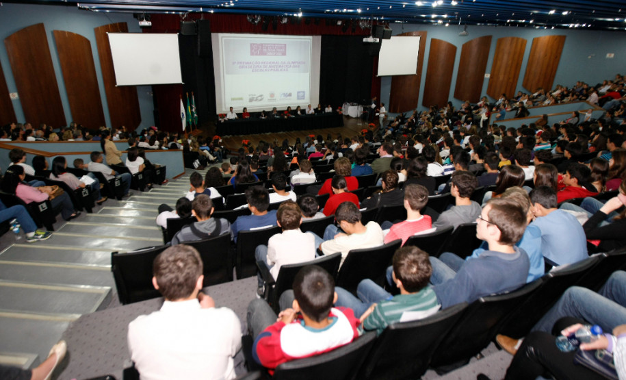 Entrega das medalhas da Olimpíada Brasileira de Matemática das Escolas Públicas (OBMEP). 21-05-14.