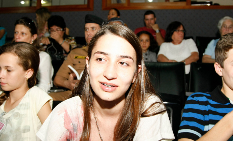 Entrega das medalhas da Olimpíada Brasileira de Matemática das Escolas Públicas (OBMEP), na foto Emanuela Pinheiro Quirrenbach. 21-05-14.
