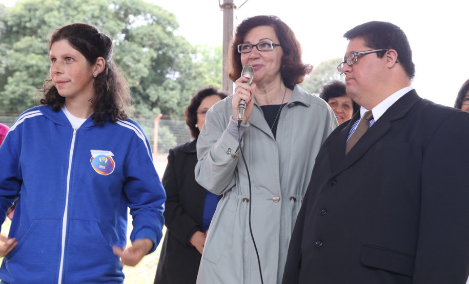 Ainda na região, Schmidt e Arns também participaram da inauguração dos novos espaços da Escola de Educação Básica na Modalidade Especial Zilda Arns, no município de Pato Branco. A instituição foi ampliada com oito novas salas de aula e dois banheiros.