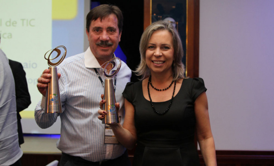 Alimentação Escolar e Gestão de Recursos Financeiros foram dois programas da Secretaria de Estado da Educação premiados no e-Gov 2014.