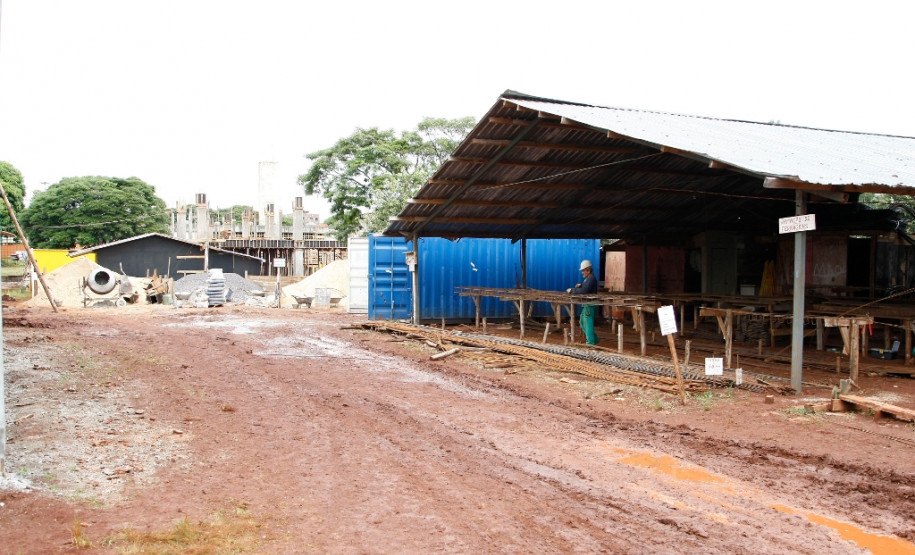 Reforma em CEEP aumentará oferta de vagas Centro Estadual de Educação Profissional Pedro Boaretto Neto, em Cascavel, poderá atender até 3,7 mil alunos após conclusão de obra. 27-05-14.