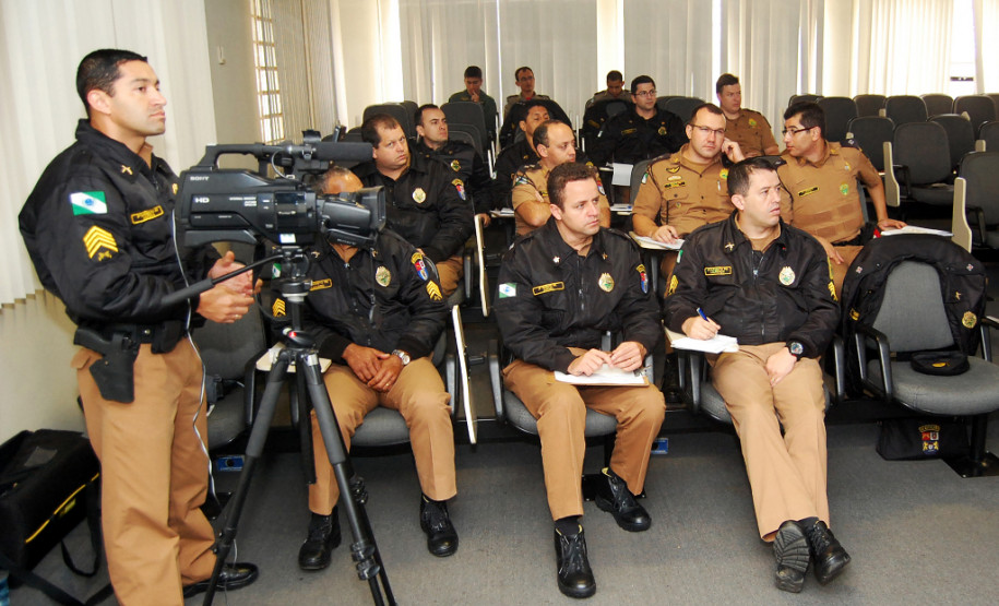 Polícia Militar do Paraná adota como modelo o Programa Fundo Rotativo utilizado nas escolas pela Secretaria da Educação.