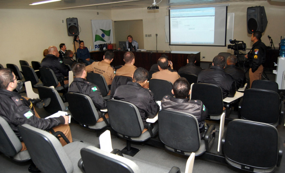 Polícia Militar do Paraná adota como modelo o Programa Fundo Rotativo utilizado nas escolas pela Secretaria da Educação.