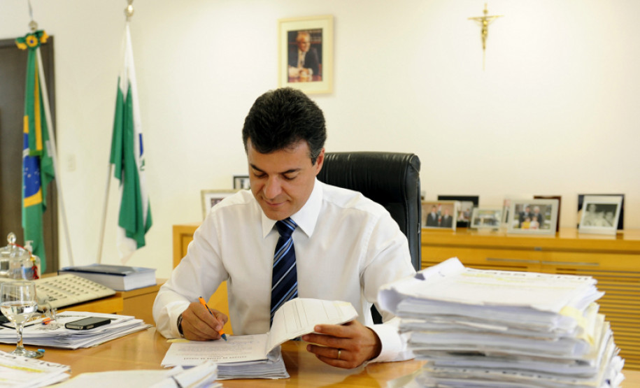 Governador libera R$ 34,1 milhões para reparos em escolas estaduais