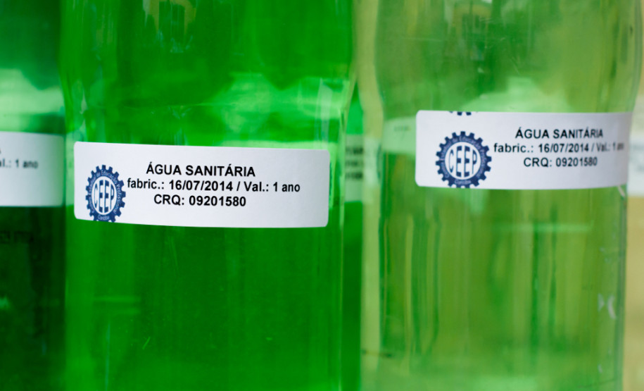 As famílias da região do bairro Uberaba, em Curitiba, que tiveram suas casas invadidas pela água vão receber a doação de materiais de limpeza para higienização de suas casas. A colaboração é dos alunos do curso técnico em Química do Centro Estadual de Educação Profissional de Curitiba (Ceep), em conjunto com a Paróquia São Paulo Apóstolo.