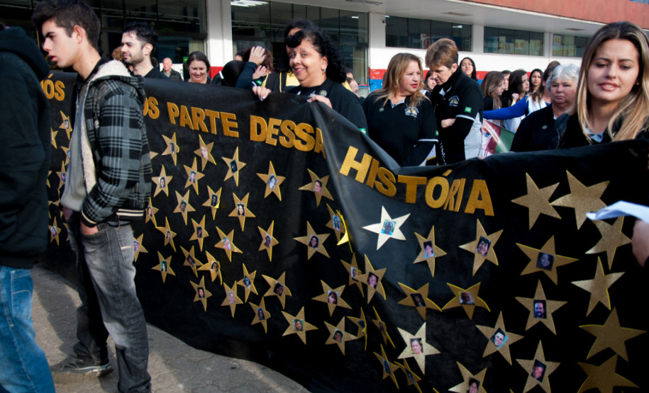Os moradores do município de Rio Branco do Sul, na Região Metropolitana de Curitiba, comemoram nessa semana o centenário de fundação do Colégio Estadual Maria da Luz Furquim. Fundada em 1914, a escola tornou-se referência para os 30 mil habitantes do município.