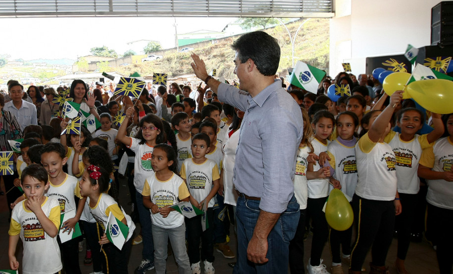 Governador Beto Richa inaugura Centro Estadual de Educação Profissional. - Assaí/PR, 27.06.2014