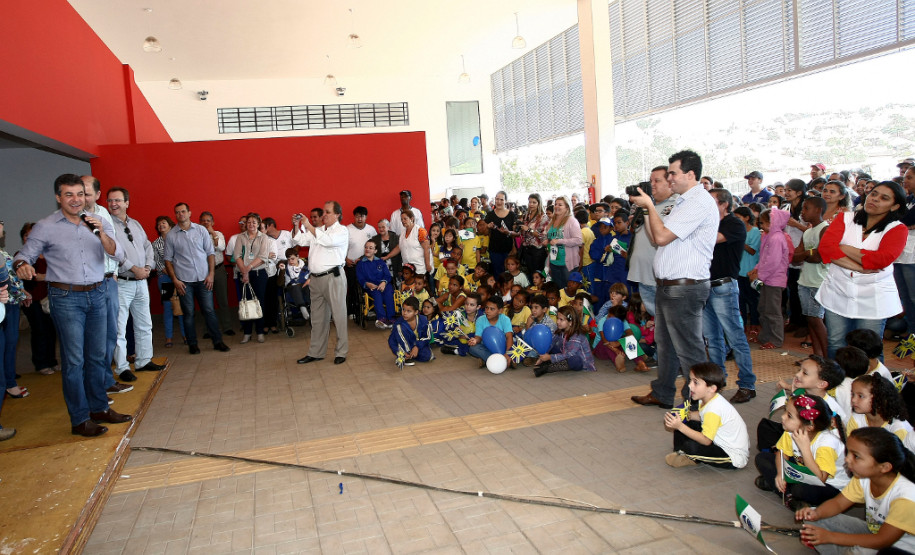 Governador Beto Richa inaugura Centro Estadual de Educação Profissional. - Assaí/PR, 27.06.2014