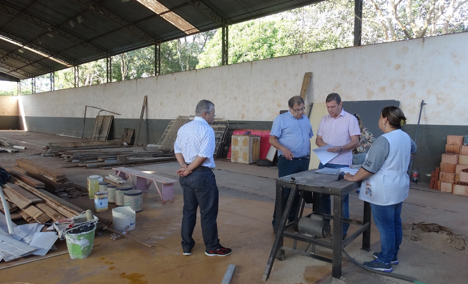 O governo está construindo novas salas de aula para a Escola Estadual do Campo Professor Jaelson Biácio, no distrito de Piquirivaí, município de Campo Mourão